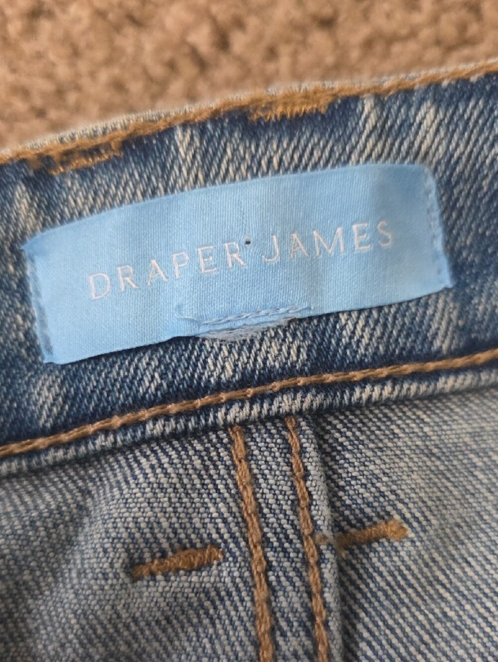 Draper James Light Blue Denim Button-Front Pencil Skirt Size 6 - Picture 3 of 6
